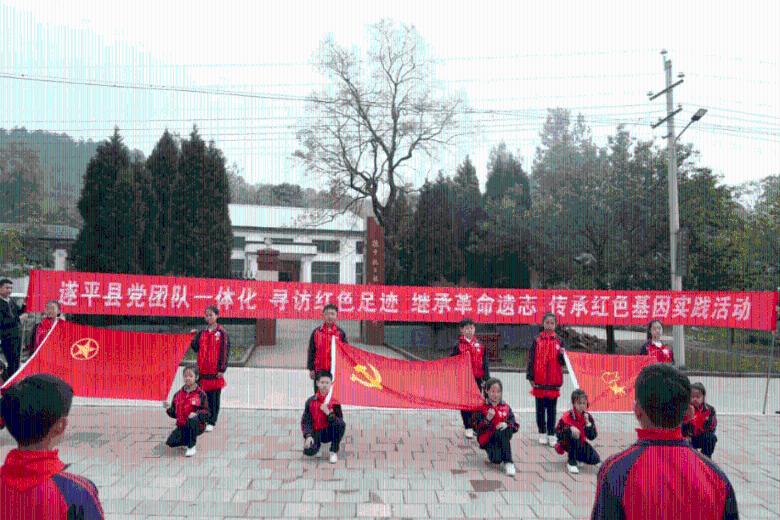 荆棘王座
